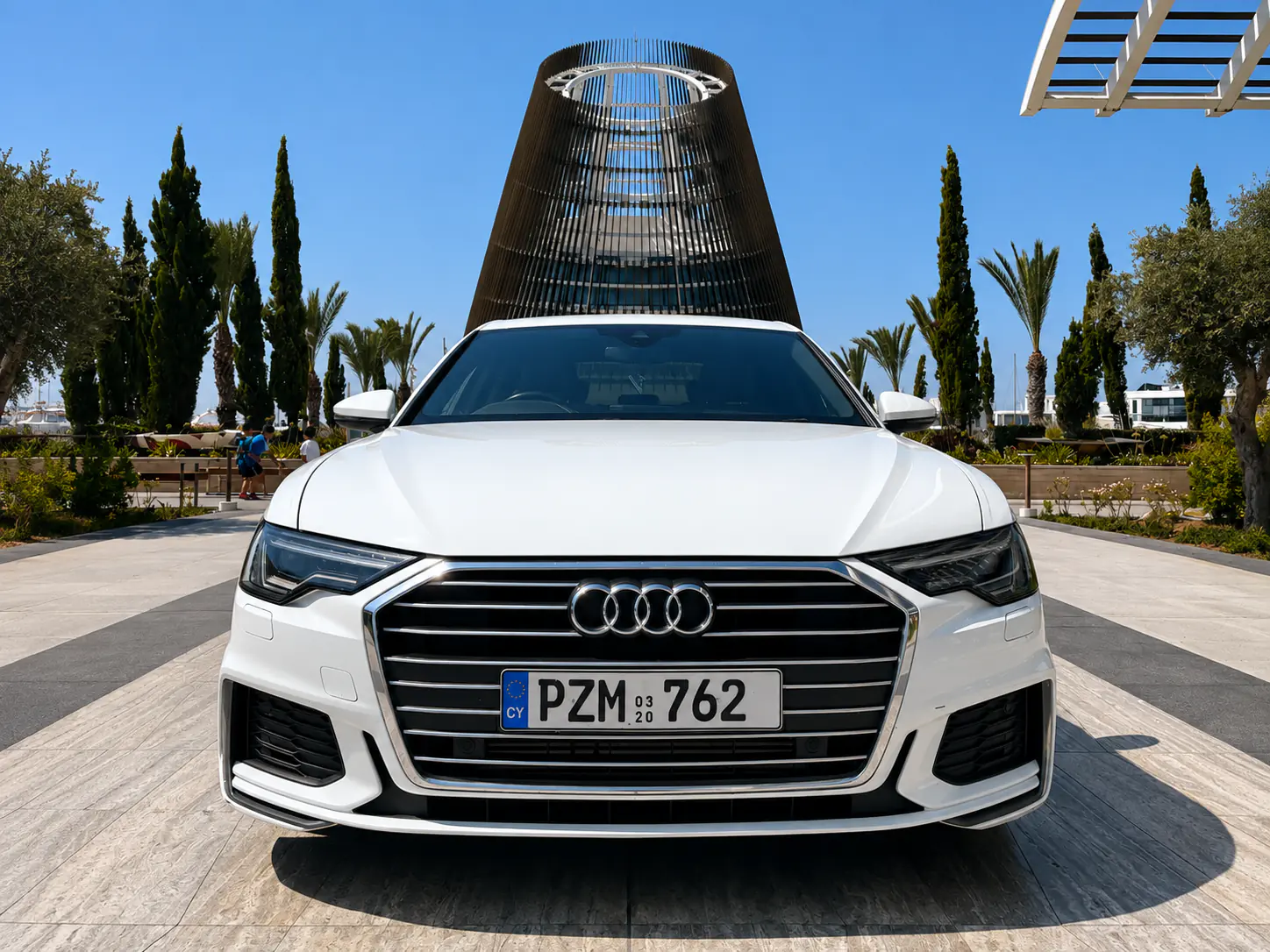 Audi A6 - front grille and S Line exterior