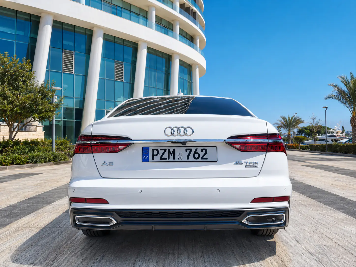 Audi A6 - rear view with S Line bumper