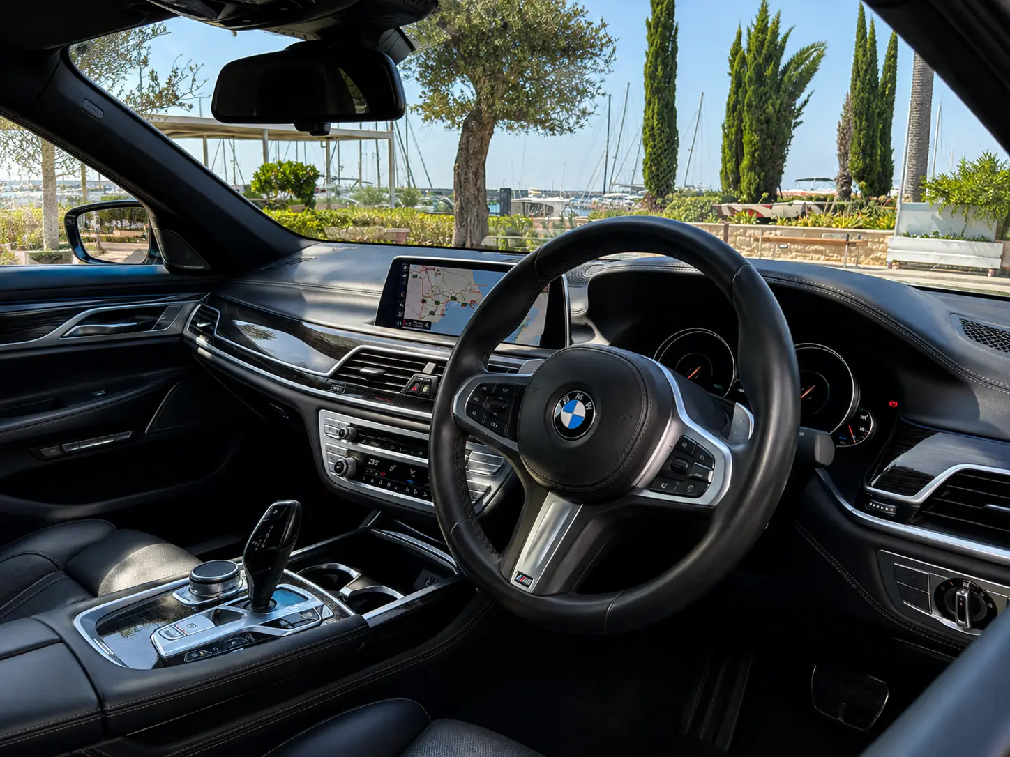 BMW 740e - driver cockpit with Nappa leather interior